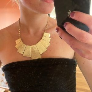 Gold chunky necklace